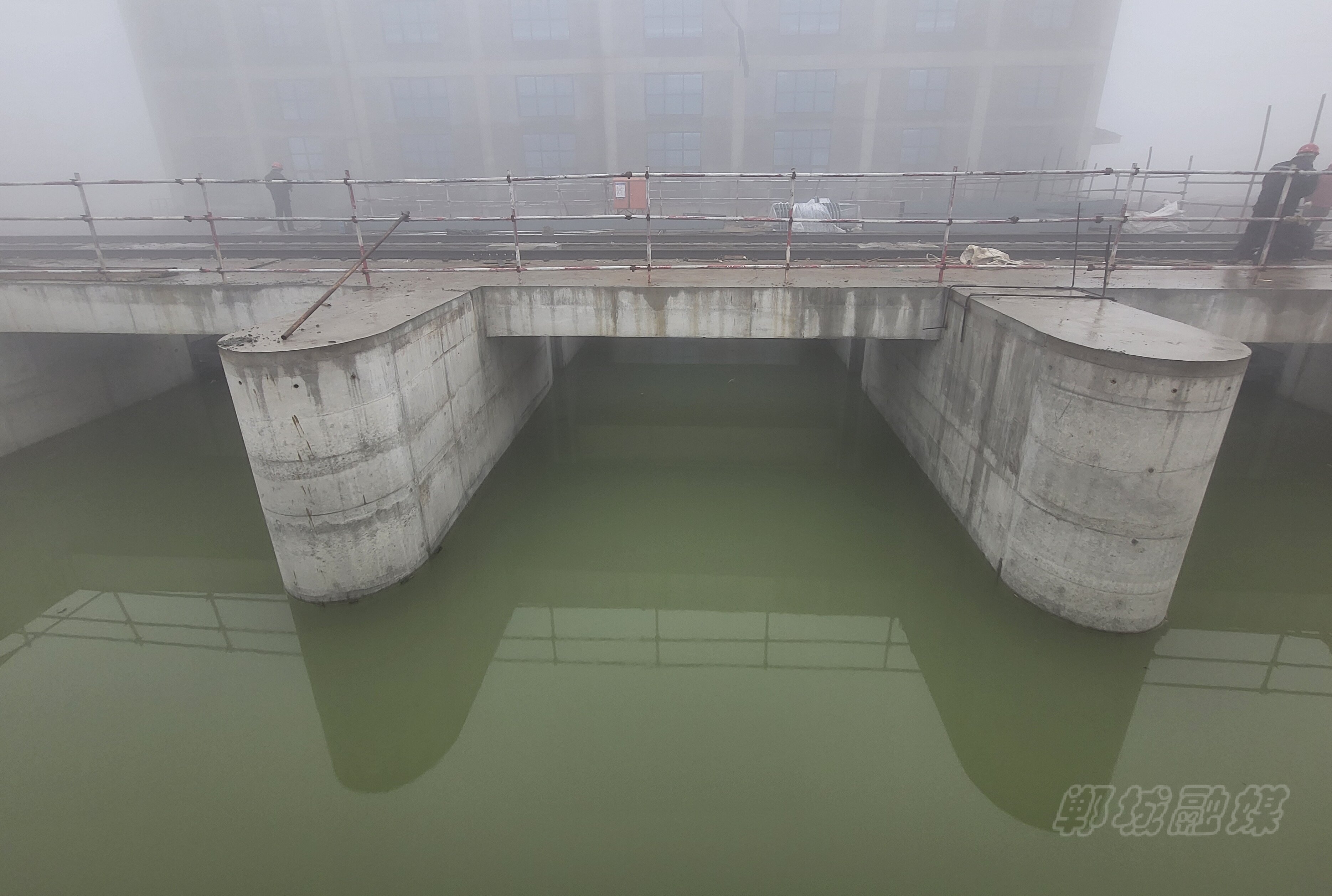 图2.jpg 图2.jpg