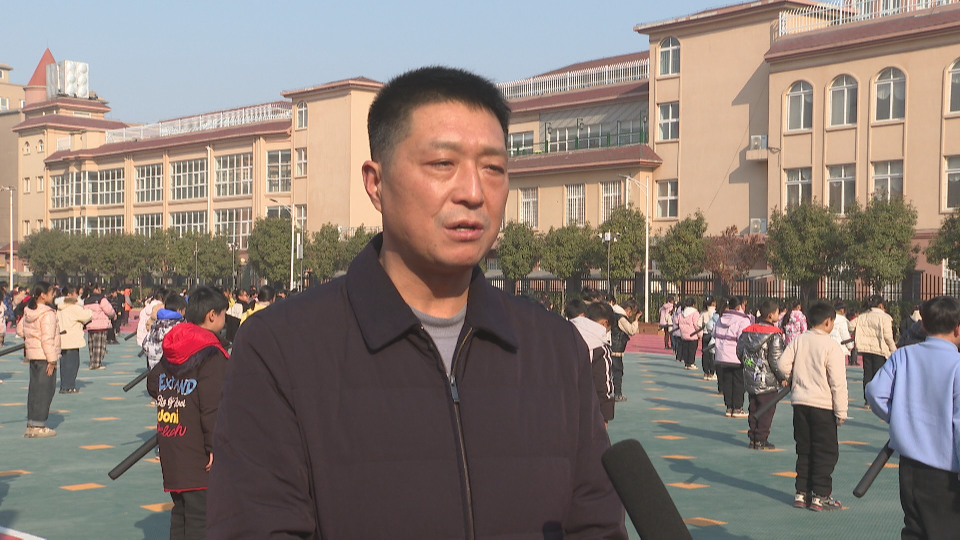 12.28 武术进校园1.jpg 12.28 武术进校园1.jpg