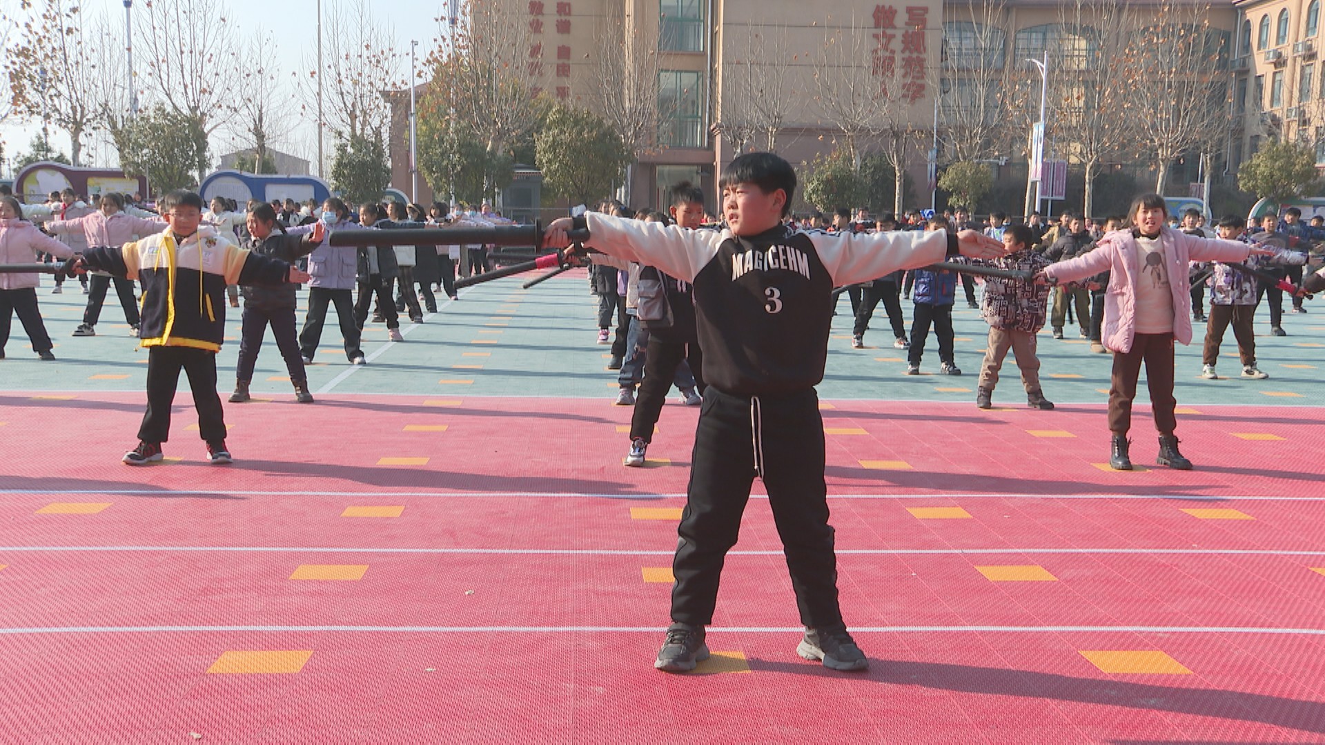 12.28 武术进校园4.jpg 12.28 武术进校园4.jpg