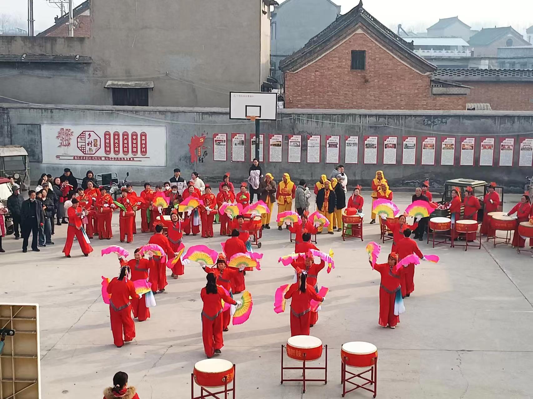 西刘2.jpg 西刘2.jpg