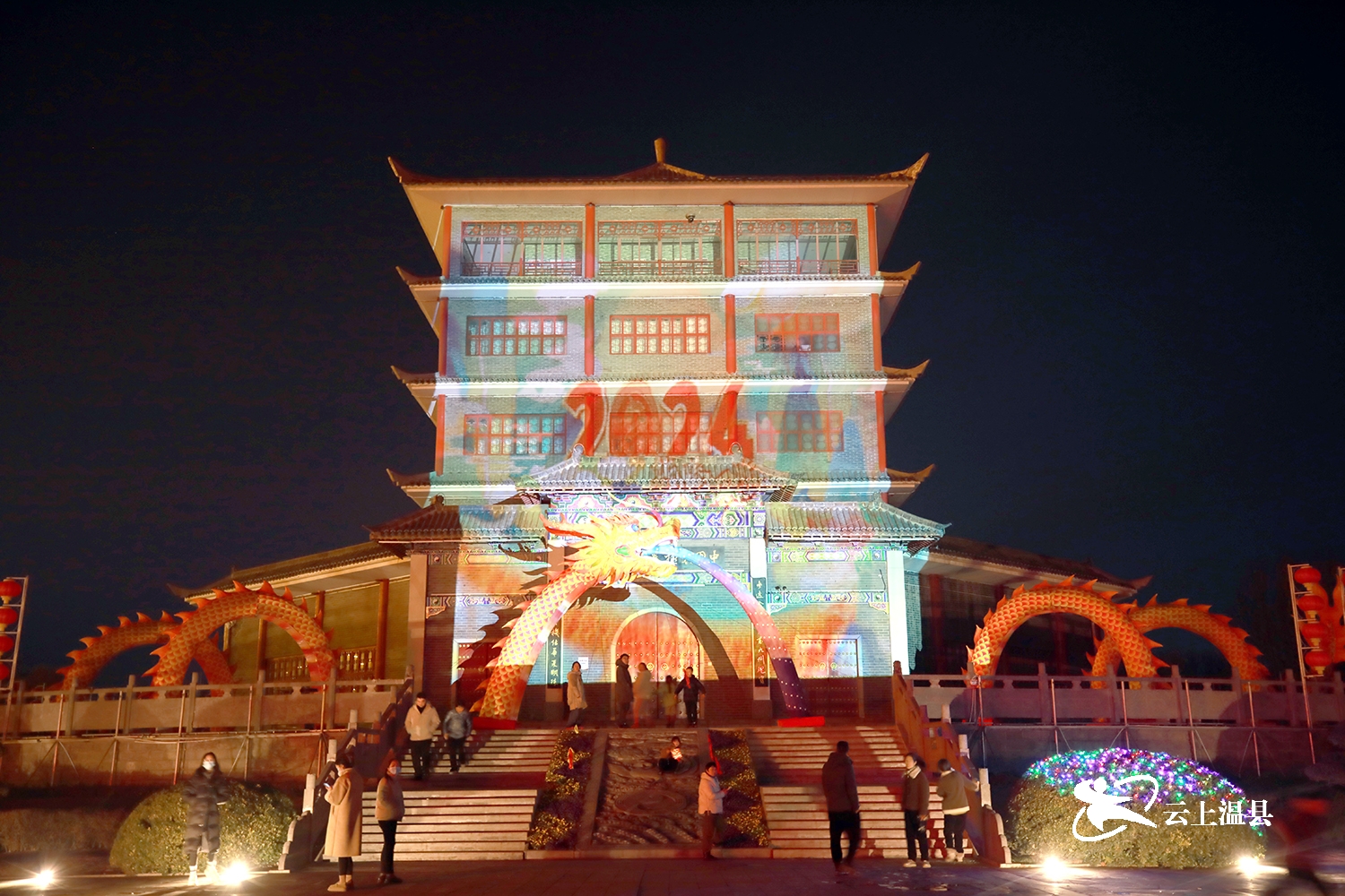 楼体投影.jpg 楼体投影.jpg